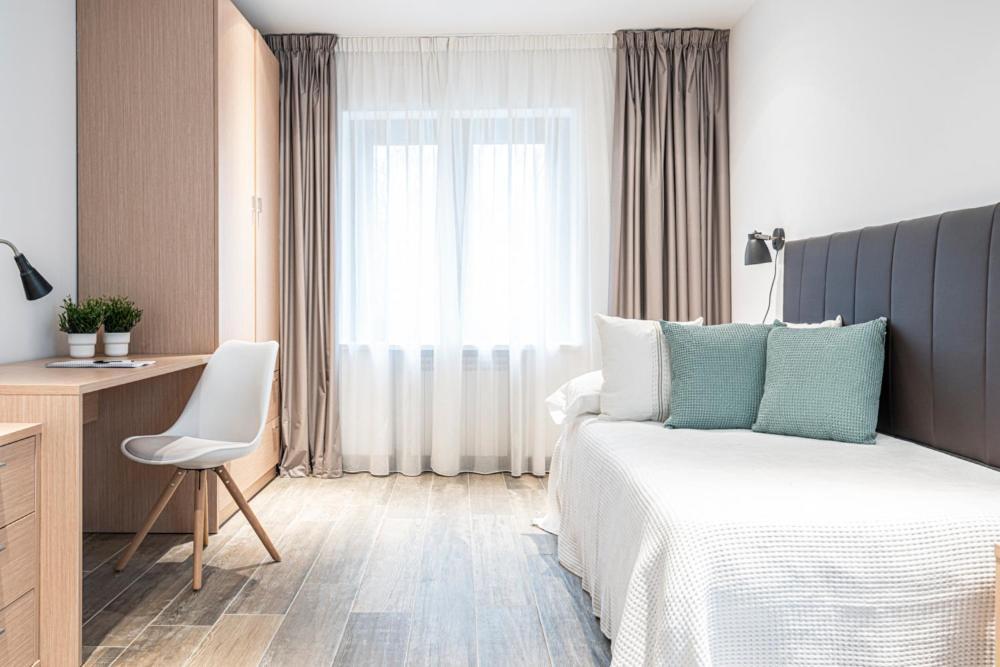 Met Pamplona Hotel Bagian luar foto